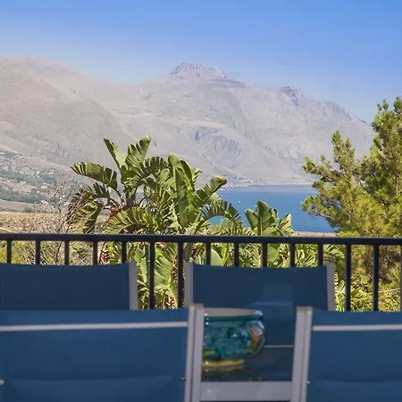 Holiday Cala Bianca Apartment Castellammare del Golfo