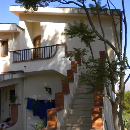 Holiday Cala Bianca Apartment *